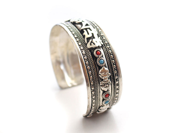 White Metal Silver Plated Om Mani Encarved Cuff Bracelet - nepacrafts