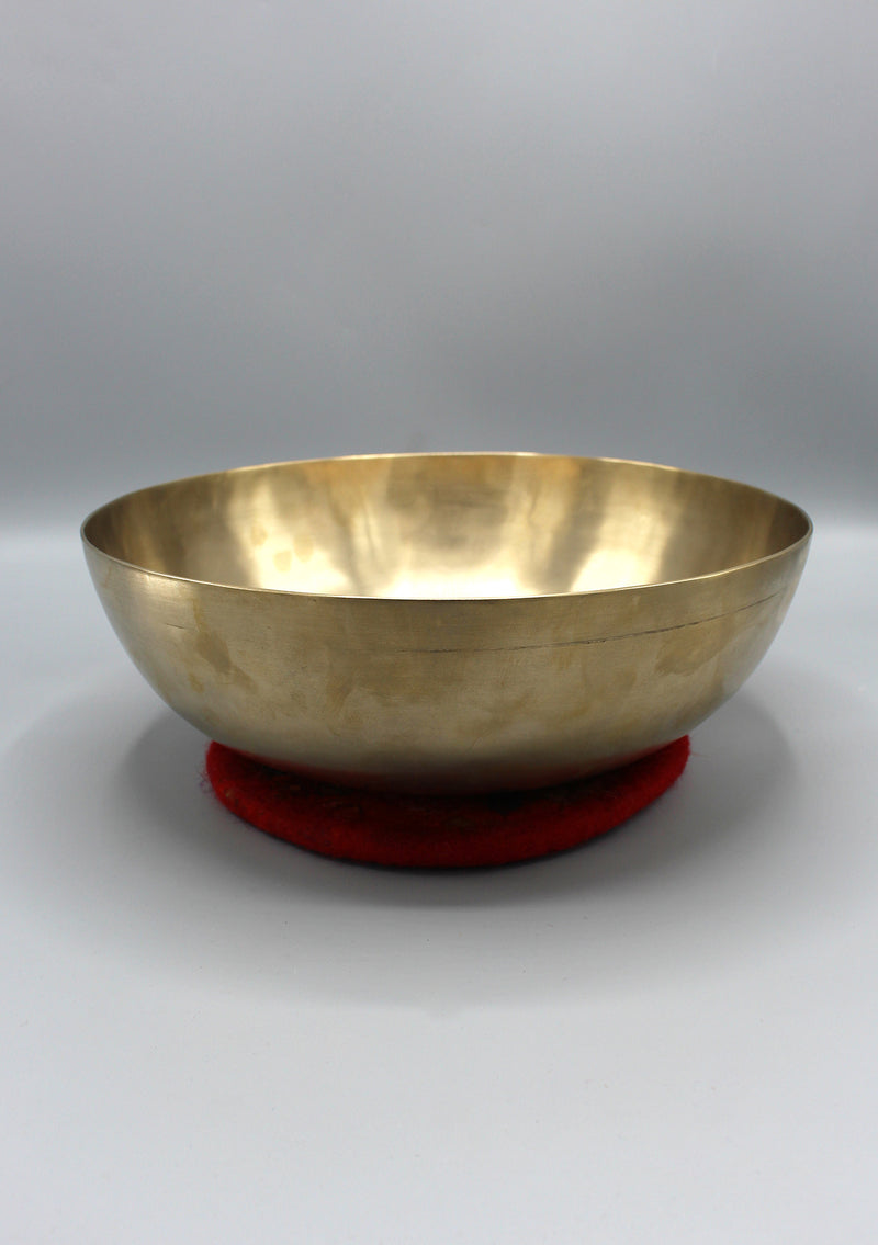 High Quality Large Singing Bowls for Therapy and Healing Note# B