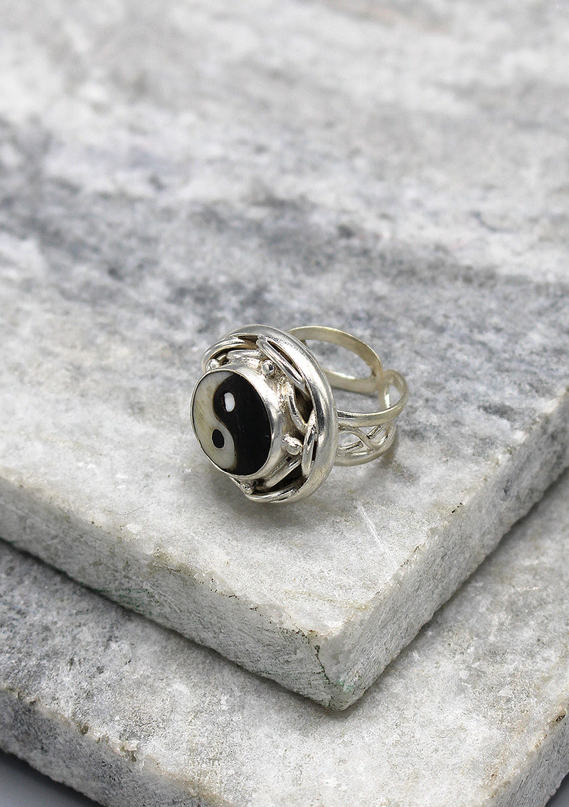 Infinity Design Ying Yang Unisex Finger Ring