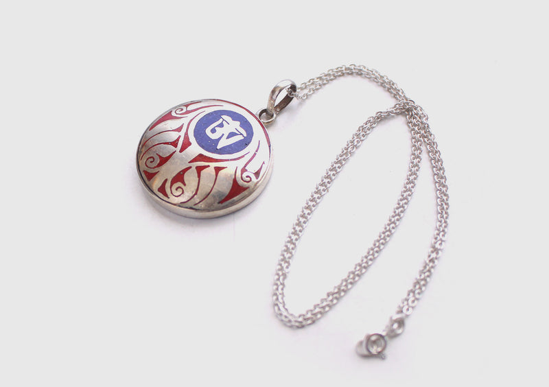 Tibetan Om and Lotus Painted White Metal Pendant - nepacrafts