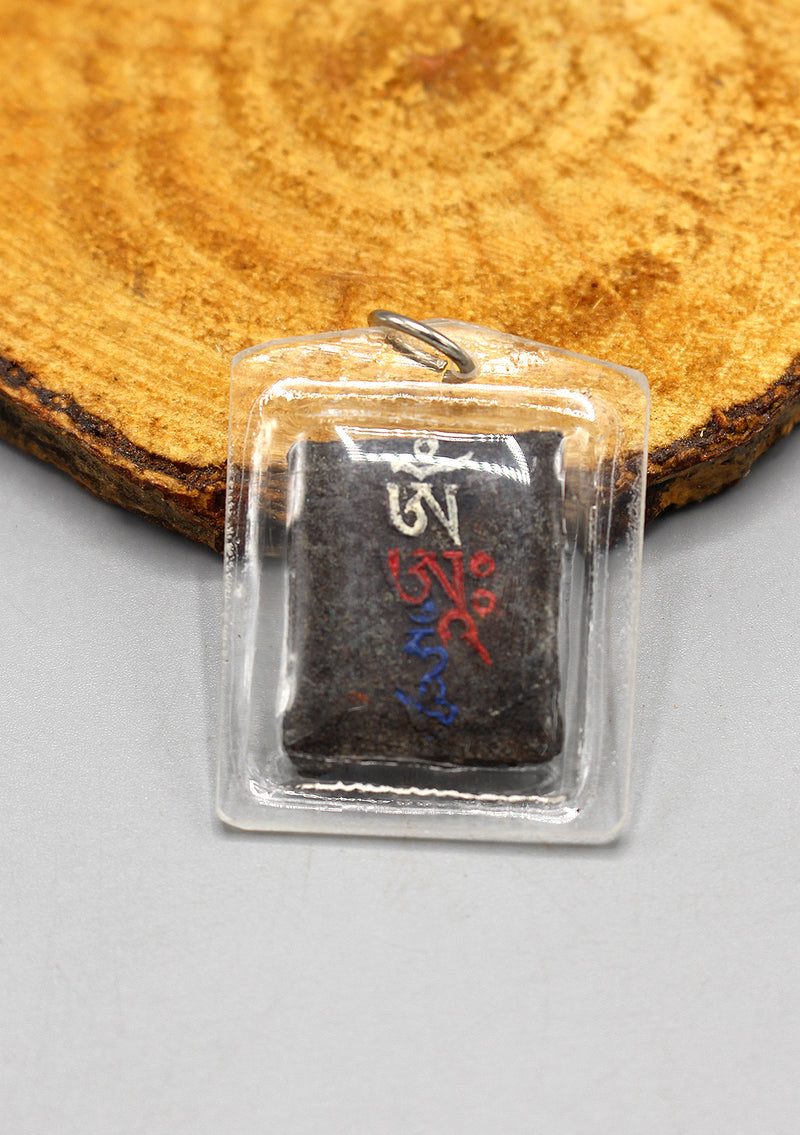 Tibetan Deity  Safu Mahankal Mendrup Consecrated Protection Amulet