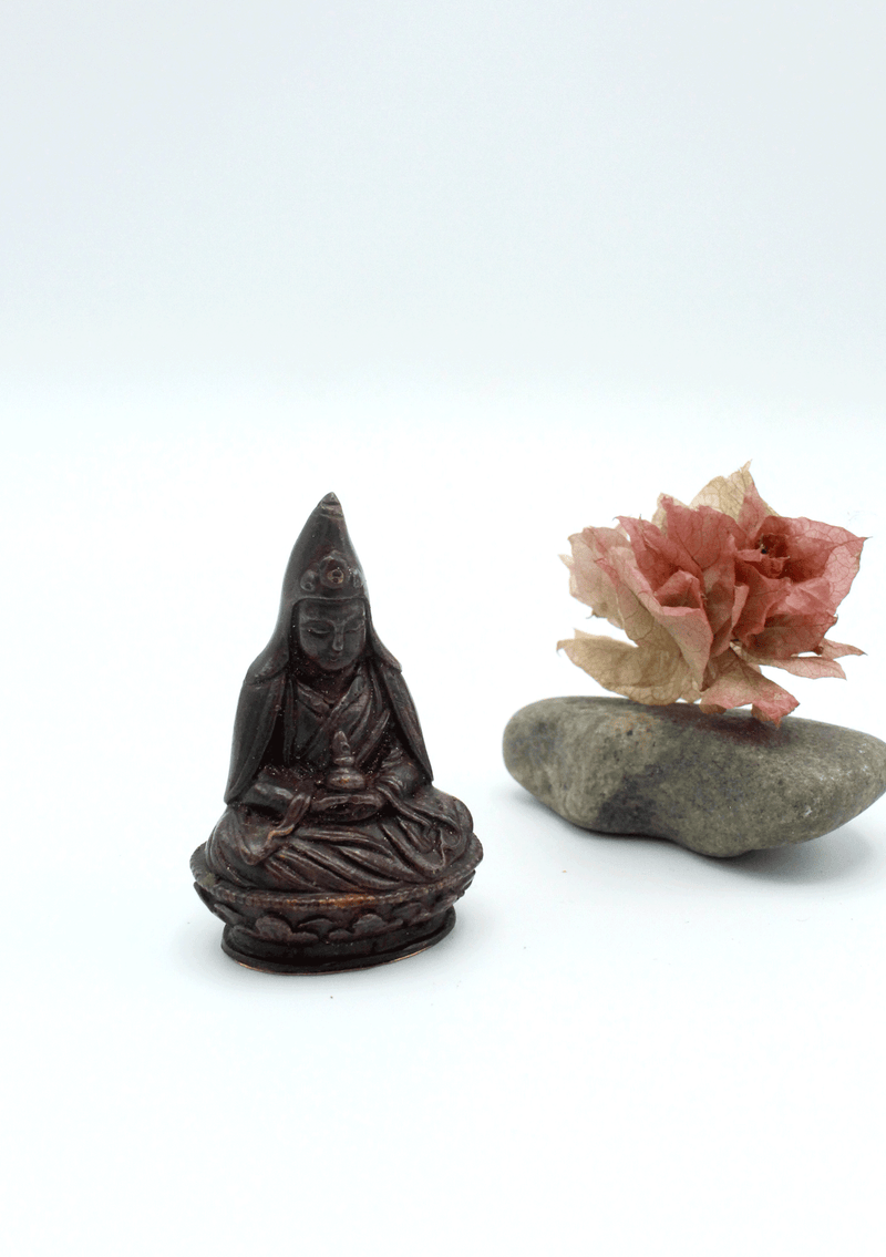 Copper  Mini Guru Dewa Medaitating Statue 2"