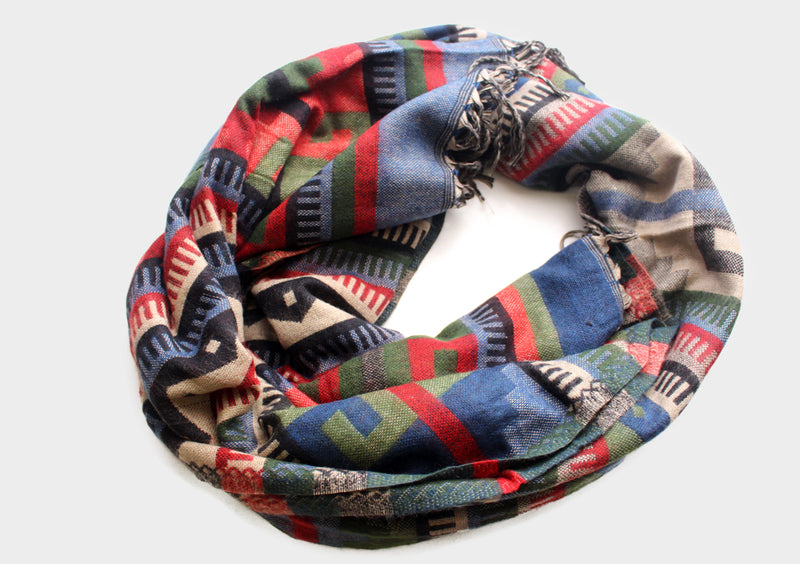 Blue Border Traditional Himalayan Yak Wool Winter Shawl - nepacrafts