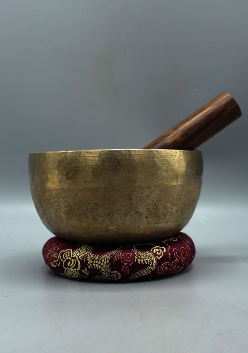 Handmade Antique Thadobati Singing Bowl
