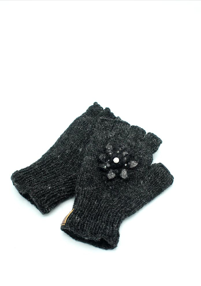 Beautiful Black Color Gloves with Flower